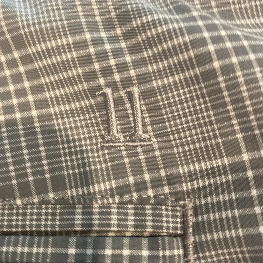 Men’s shorts excellent condition - Picture 4 of 5